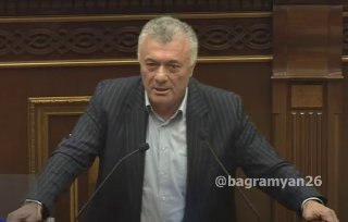 В Ереване задержан экс-депутат и экс-генконсул Рубен Акопян