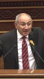 В Ереване выборы: не бравшие деньги — опора государственности, заявили в Арабкире