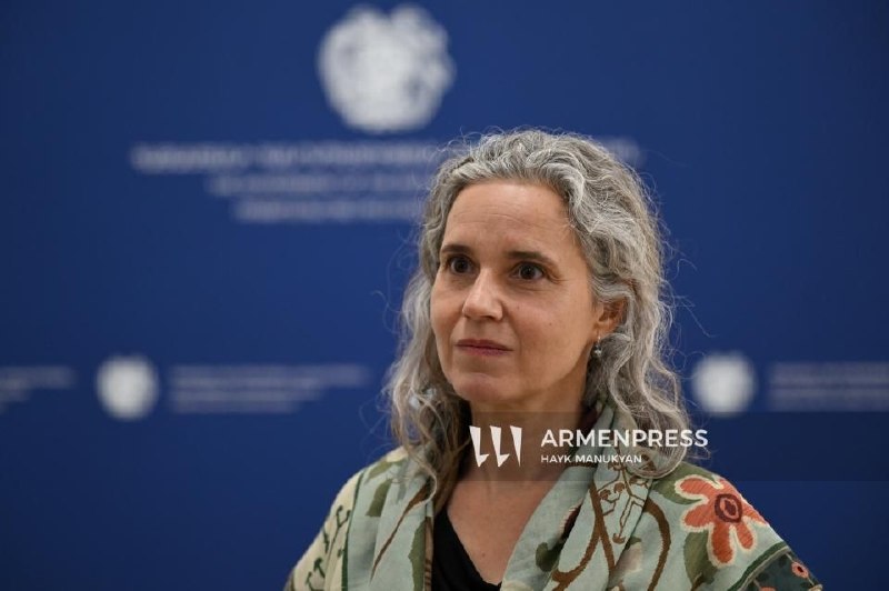 ЕС обсудил с Ереваном и Баку поддержку транспортных маршрутов на Южном Кавказе