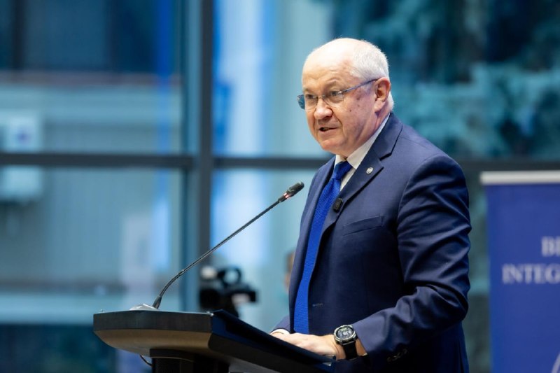 Премьер-министр Молдовы Александр Мунтяну ушёл в отставку из-за разногласий
