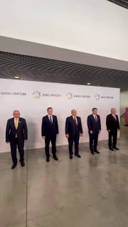 Никол Пашинян на «Иннопром-2026» в Екатеринбурге: премьер осмотрел павильоны выставки