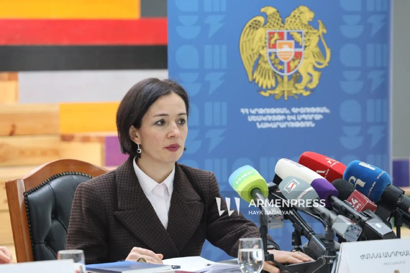 Министр Жанна Андреасян подаст иски о клевете из-за дезинформации о школах перед выборами в Ереване