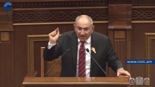 Никол Пашинян пообещал сокрушить трёхглавую олигархию: «Пусть выходят на революцию»