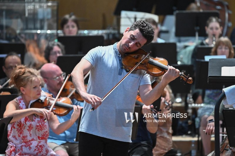 Сергей Хачатрян и World Doctors Orchestra дают благотворительный концерт в Ереване для помощи детям с диабетом