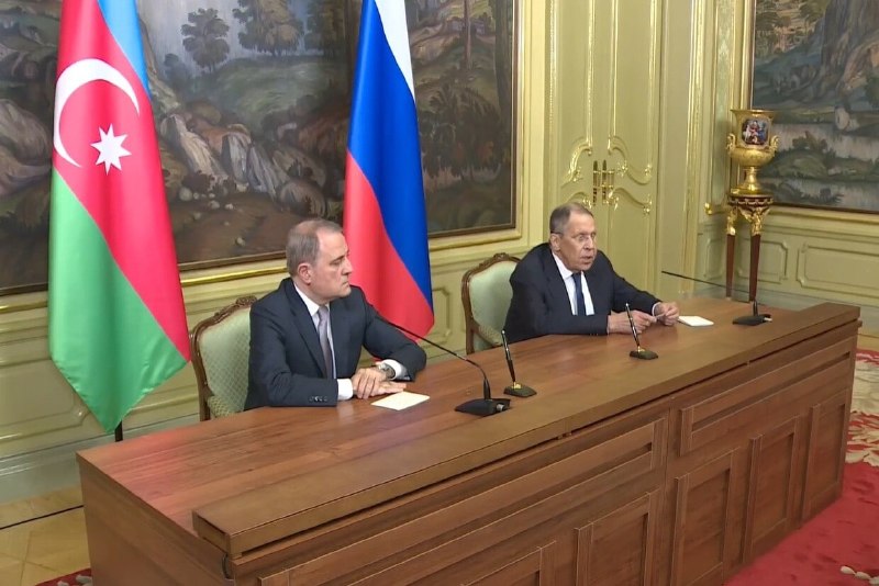 Министр иностранных дел России Сергей Лавров на пресс-конференции в Москве
