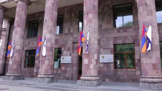 Министр Жанна Андреасян посетила Институт физкультуры и спорта в Ереване