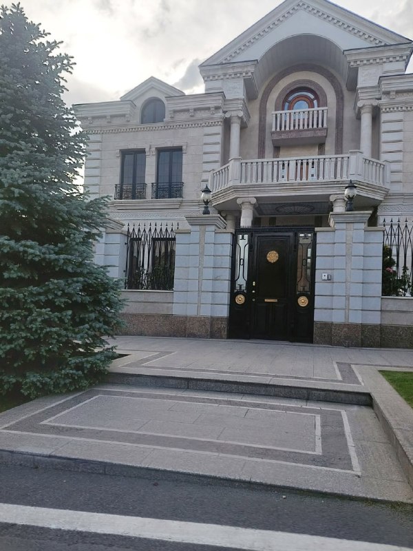 Налоговая схема с особняком семьи Карапетянов в Арабкире: как дом в Ереване был разделен на 5 частей