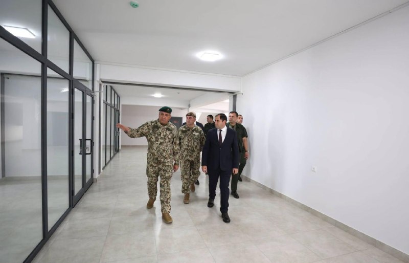 Сурен Папикян открыл новый корпус штаба учебного центра в Арабкире