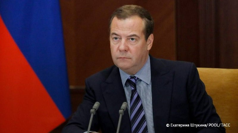 Медведев заявил о беспрецедентном вмешательстве Запада в выборы в Армении