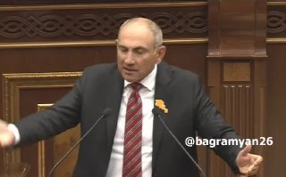 Пашинян призвал оппозицию выйти на площадь после заявлений о фальсификациях на выборах в Арабкире