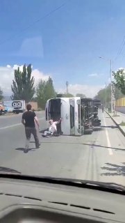 Автобус с детьми из лагеря «Телак» перевернулся на трассе в Аштараке: пострадавшие доставлены в больницы Еревана