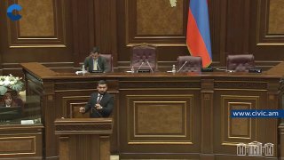Депутат Алексанян: оппозиция покинула зал, чтобы передать взятки соратникам в тюрьме
