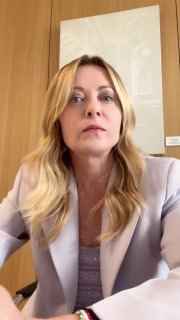 Мелони ответила Трампу на слова о просьбе сфотографироваться на G7: реакция в Ереване
